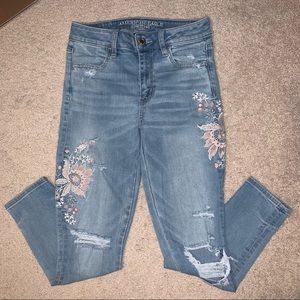 AEO Embroidered Hi-Rise Jegging Crop Jeans